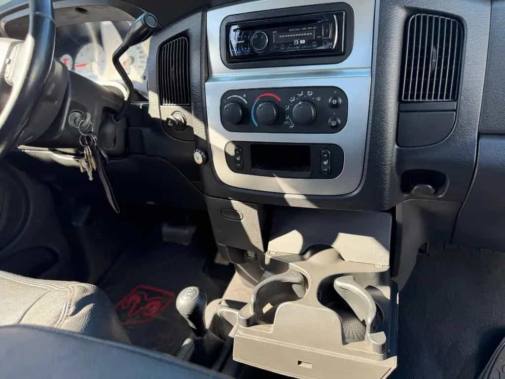 Dodge RAM 5.7 HEMI 4x4 LPG *Laramie* 04/2005-photo-8