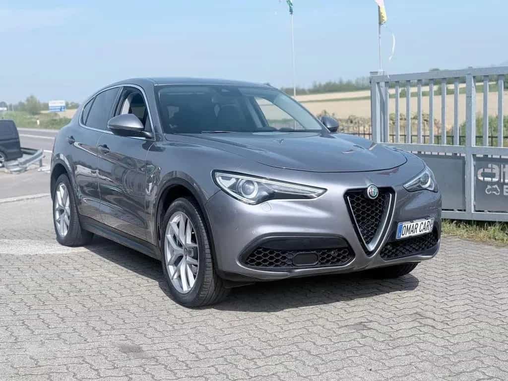 Alfa Romeo Stelvio 2.0 Turbo 280 CV AT8 Q4 GANCI 03/2017-photo-3