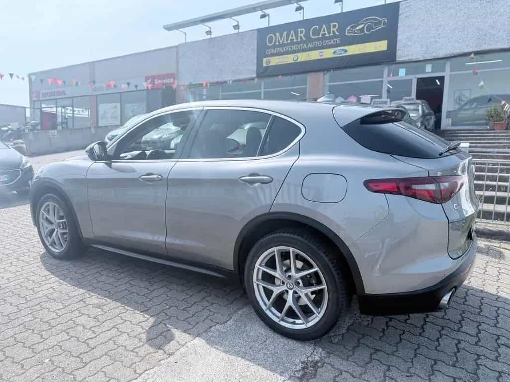 Alfa Romeo Stelvio 2.0 Turbo 280 CV AT8 Q4 GANCI 03/2017-photo-8