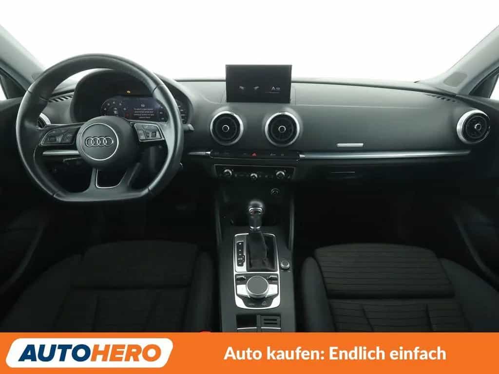 Audi A3 Limousine 1.5 TFSI ACT Sport Aut*MATRIX*SLINE 10/2017-photo-11