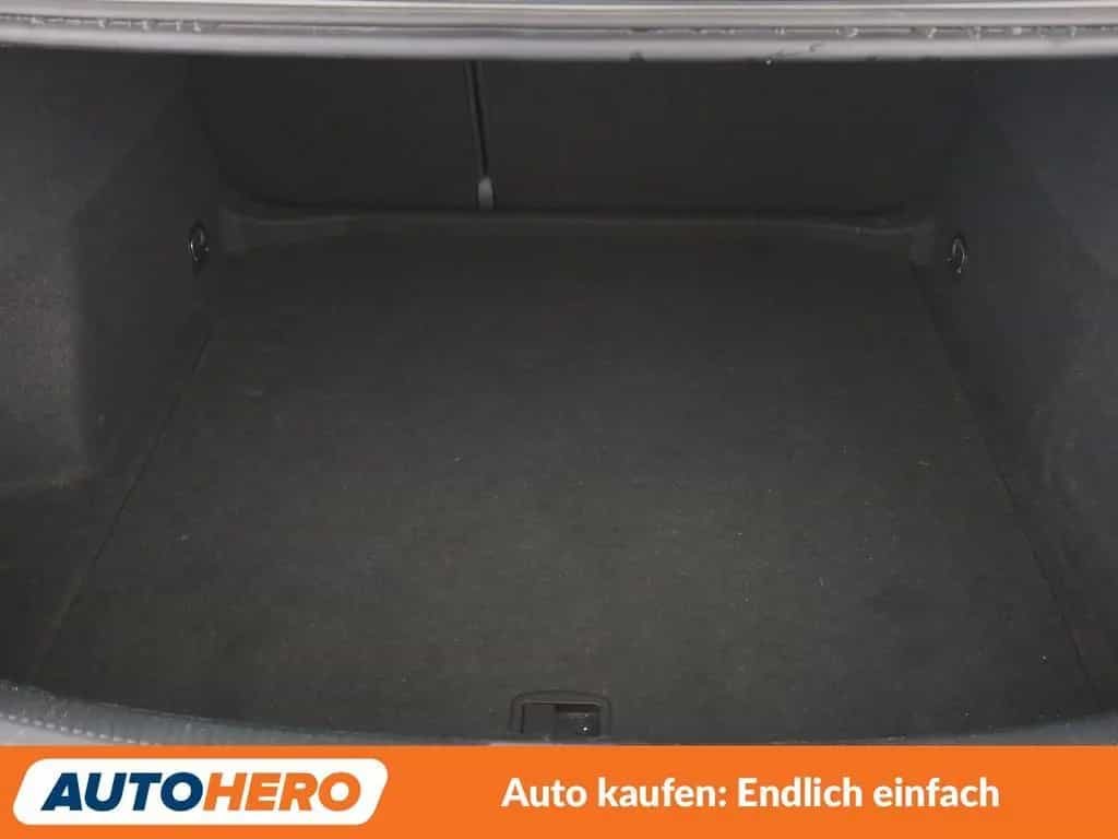 Audi A3 Limousine 1.5 TFSI ACT Sport Aut*MATRIX*SLINE 10/2017-photo-17