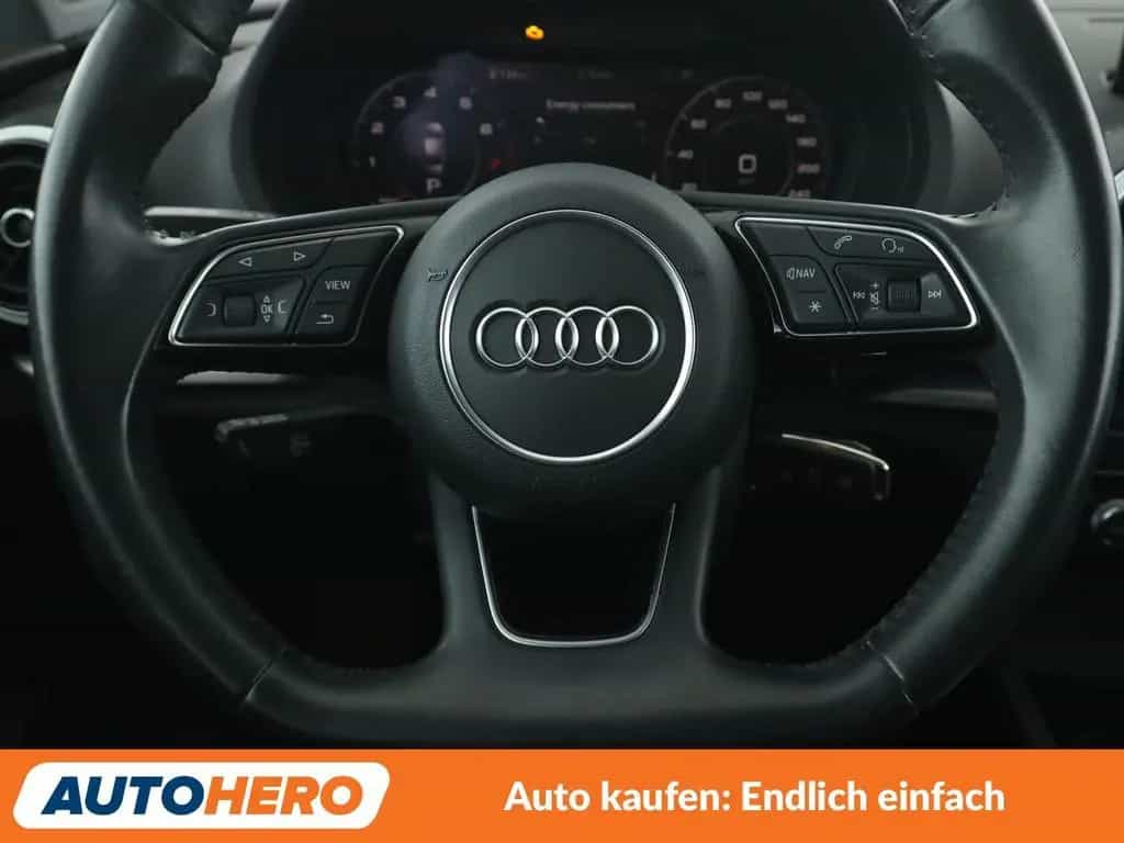 Audi A3 Limousine 1.5 TFSI ACT Sport Aut*MATRIX*SLINE 10/2017-photo-18