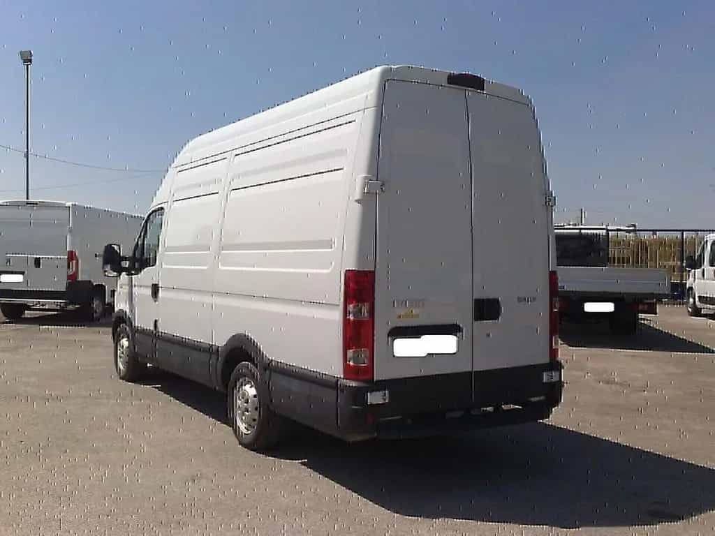 Iveco Daily 35s15 FURGONE DI SERIE - 2014 09/2014-photo-3