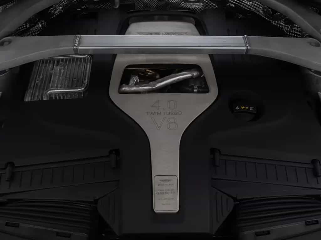 Aston Martin DBX 4.0 V8 Individual Carbon Elegance Mega-Voll 10/2021-photo-17