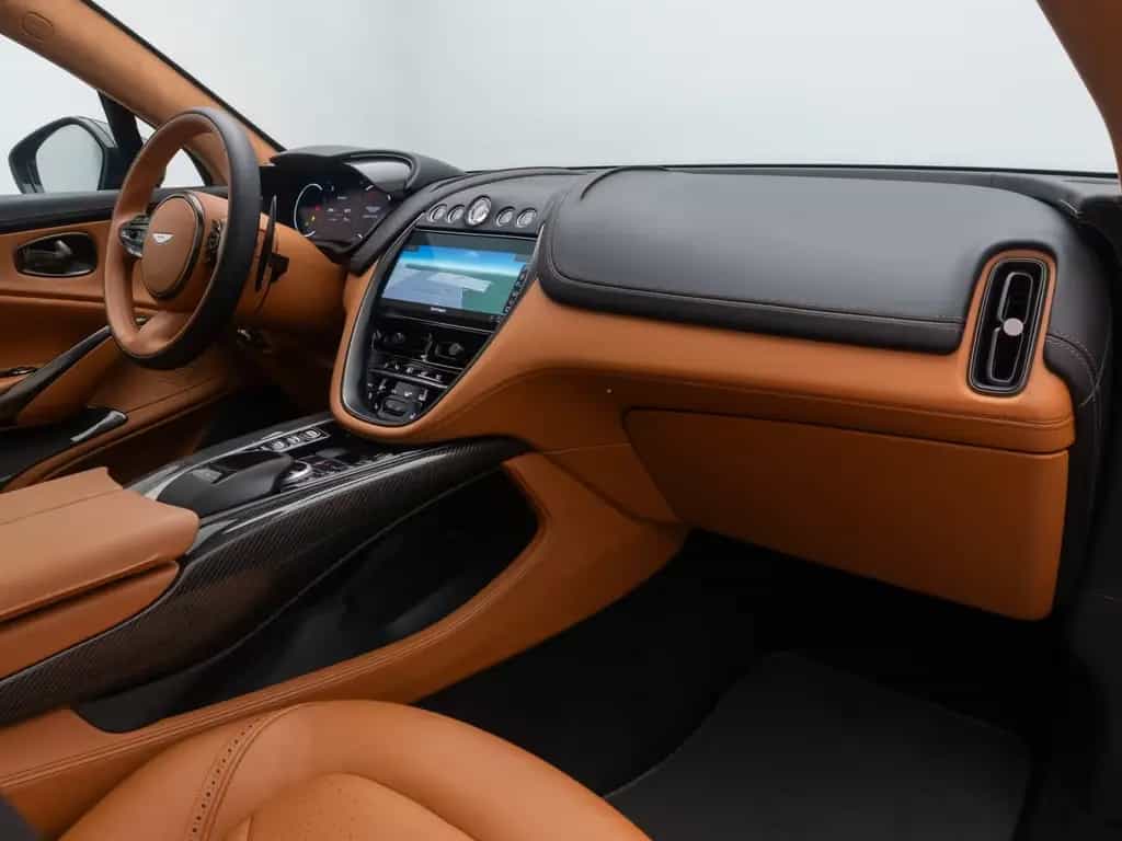 Aston Martin DBX 4.0 V8 Individual Carbon Elegance Mega-Voll 10/2021-photo-22
