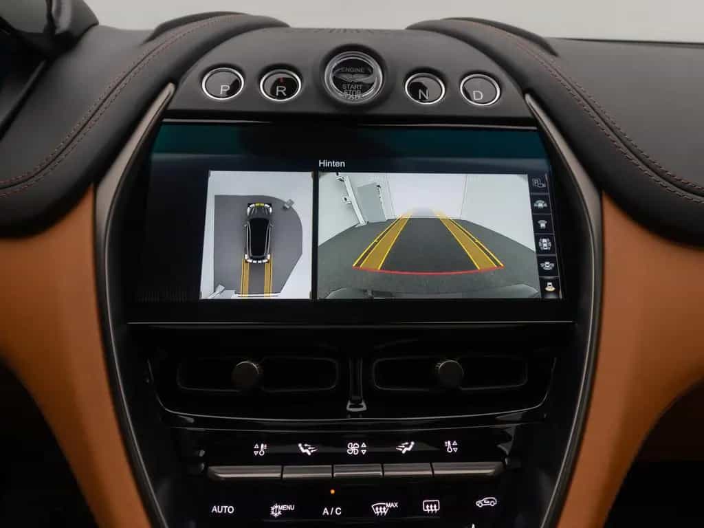 Aston Martin DBX 4.0 V8 Individual Carbon Elegance Mega-Voll 10/2021-photo-43