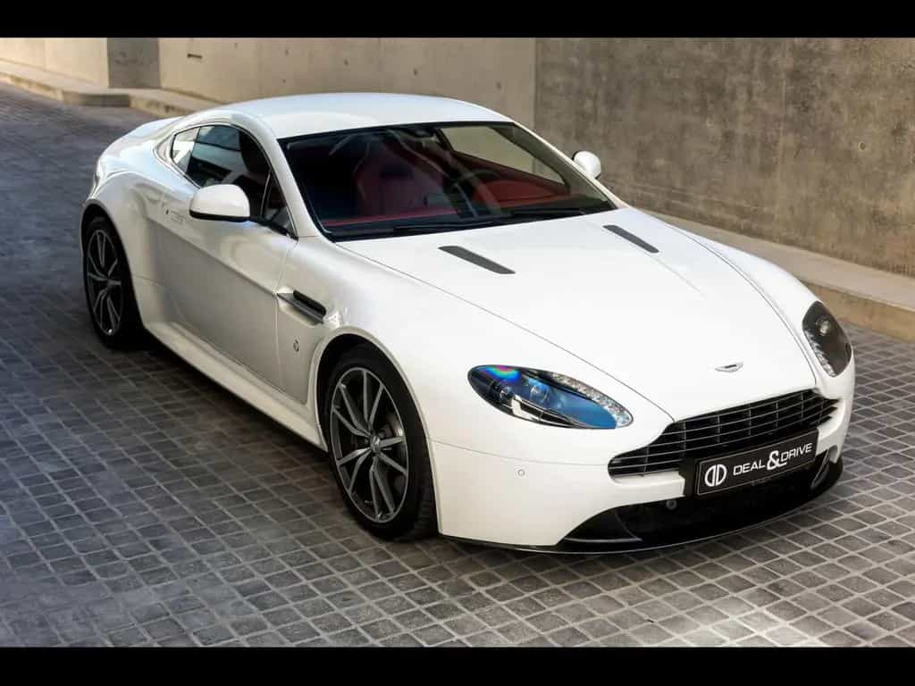 Aston Martin V8 Vantage S COUPE SPORTSHIFT II°STRATUS WHITE 03/2017-photo-6