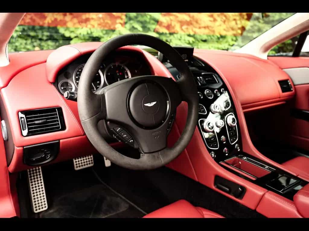 Aston Martin V8 Vantage S COUPE SPORTSHIFT II°STRATUS WHITE 03/2017-photo-7