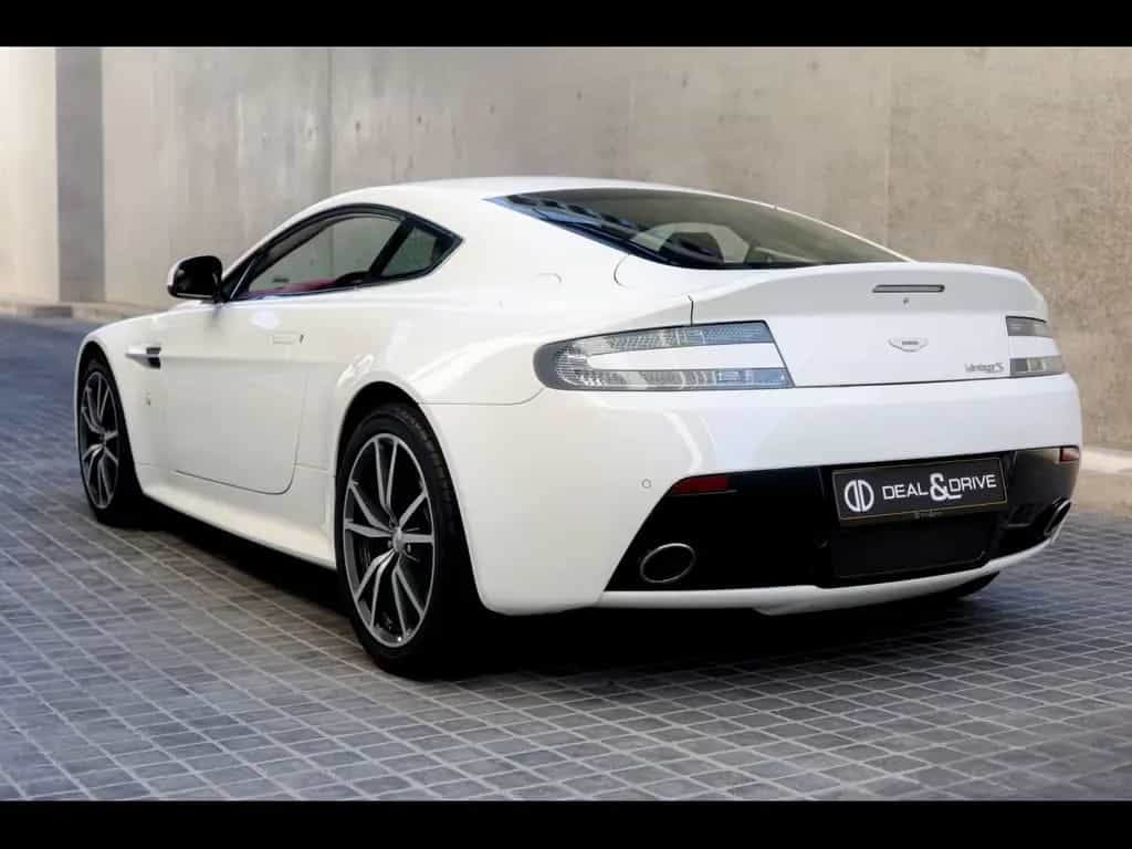 Aston Martin V8 Vantage S COUPE SPORTSHIFT II°STRATUS WHITE 03/2017-photo-2