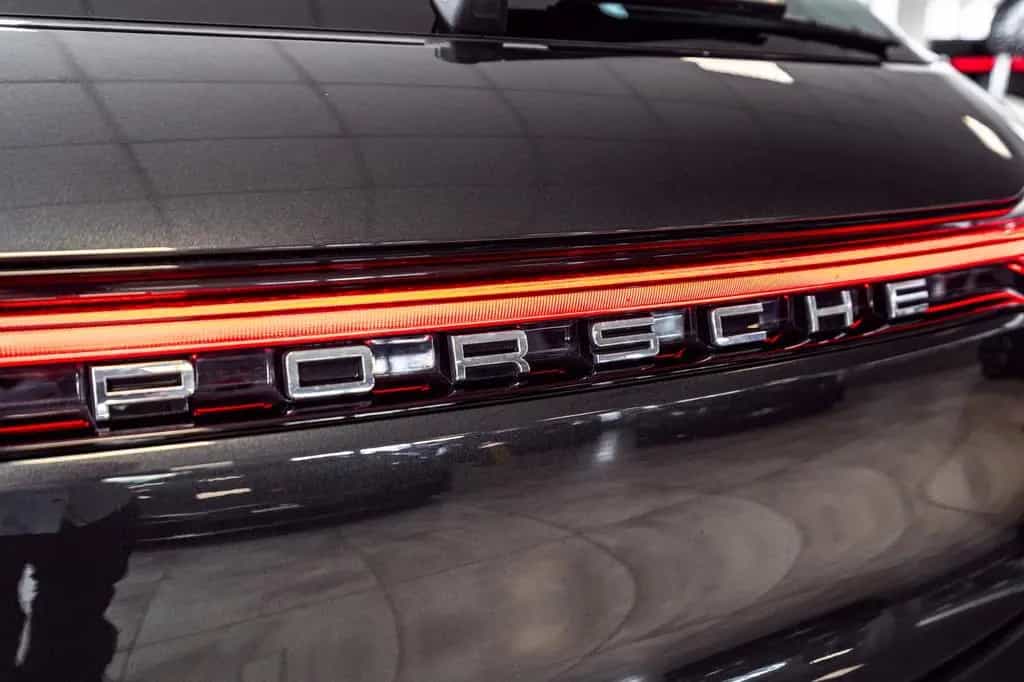 Porsche Macan III PDK *LED*R-Cam*SHZ*1.Hand*Porsche Hist 02/2023-photo-14