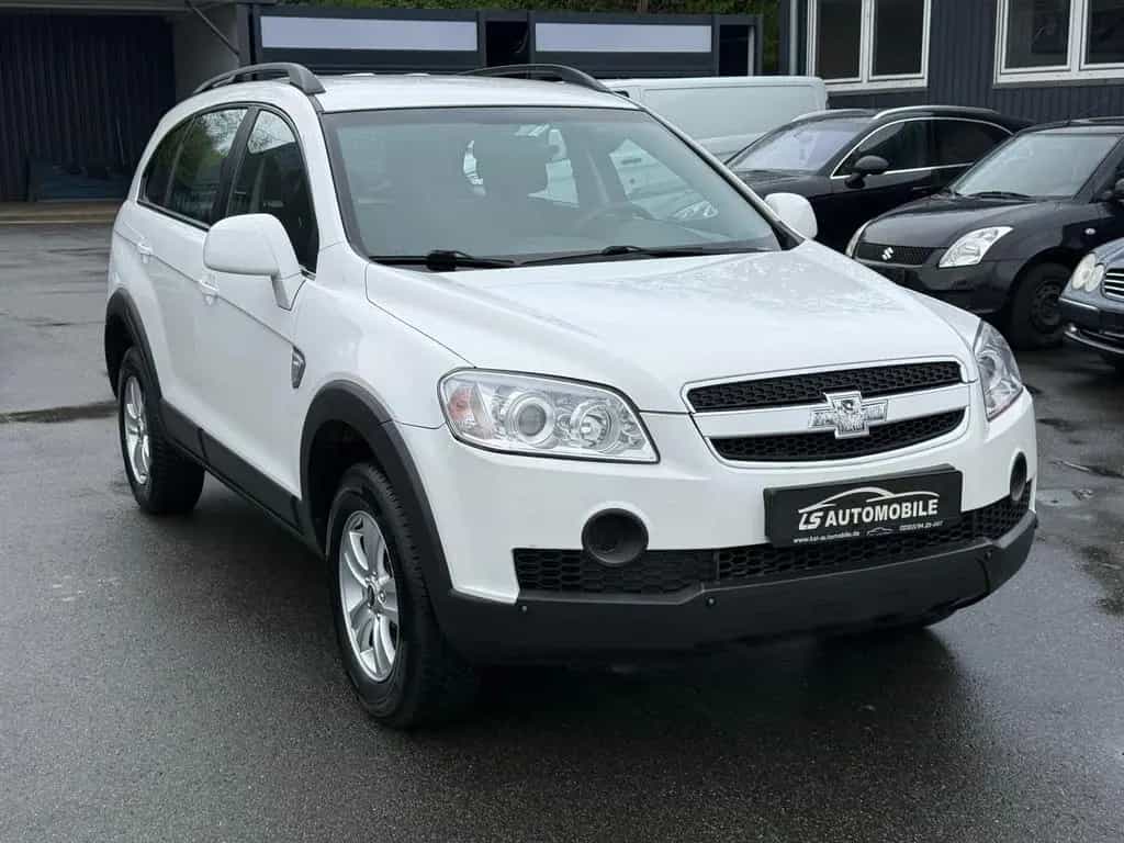 Chevrolet Captiva 2.4 LS 2WD/Klima/PDC/AHK 05/2008-photo-1