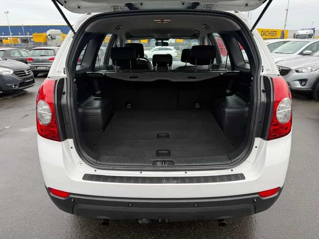 Chevrolet Captiva 2.4 LS 2WD/Klima/PDC/AHK 05/2008-photo-12