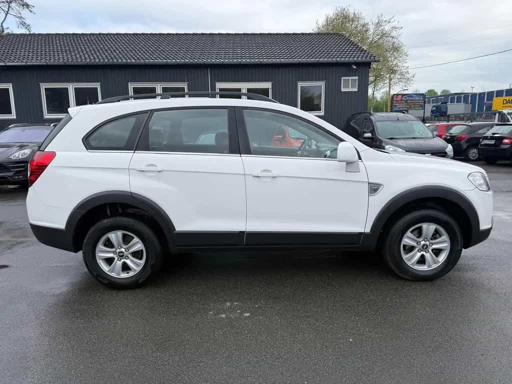 Chevrolet Captiva 2.4 LS 2WD/Klima/PDC/AHK 05/2008-photo-3
