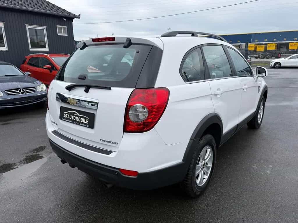 Chevrolet Captiva 2.4 LS 2WD/Klima/PDC/AHK 05/2008-photo-5