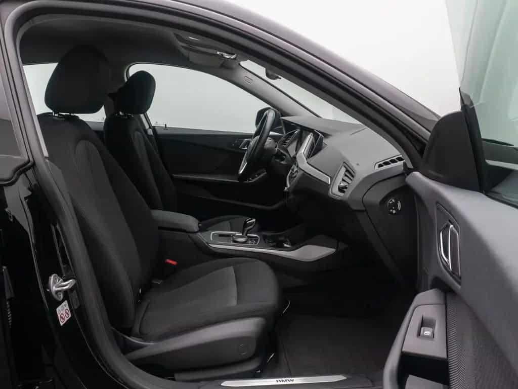 BMW 2 Series 218i Gran Coupé DAB PDC LED Geschwindigkeitsreg 06/2023-photo-23