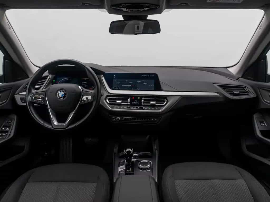 BMW 2 Series 218i Gran Coupé DAB PDC LED Geschwindigkeitsreg 06/2023-photo-36