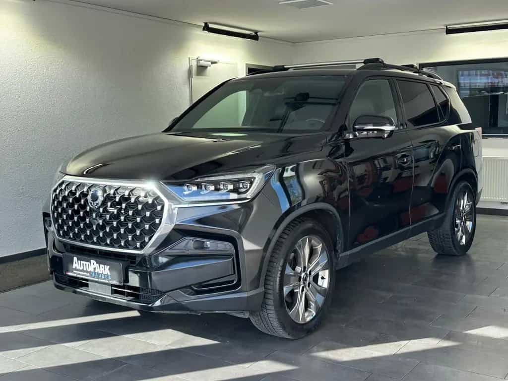 Ssangyong REXTON 2.2 Sapphire 4WD*AHK*Leder*Abstandstemp.* 05/2021-photo-1