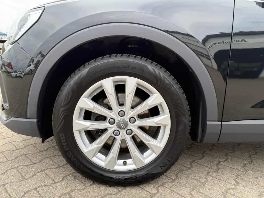 Audi Q3 35 TFSI Automatik * Navi*LED*AHK*Virtual * 07/2020-photo-8