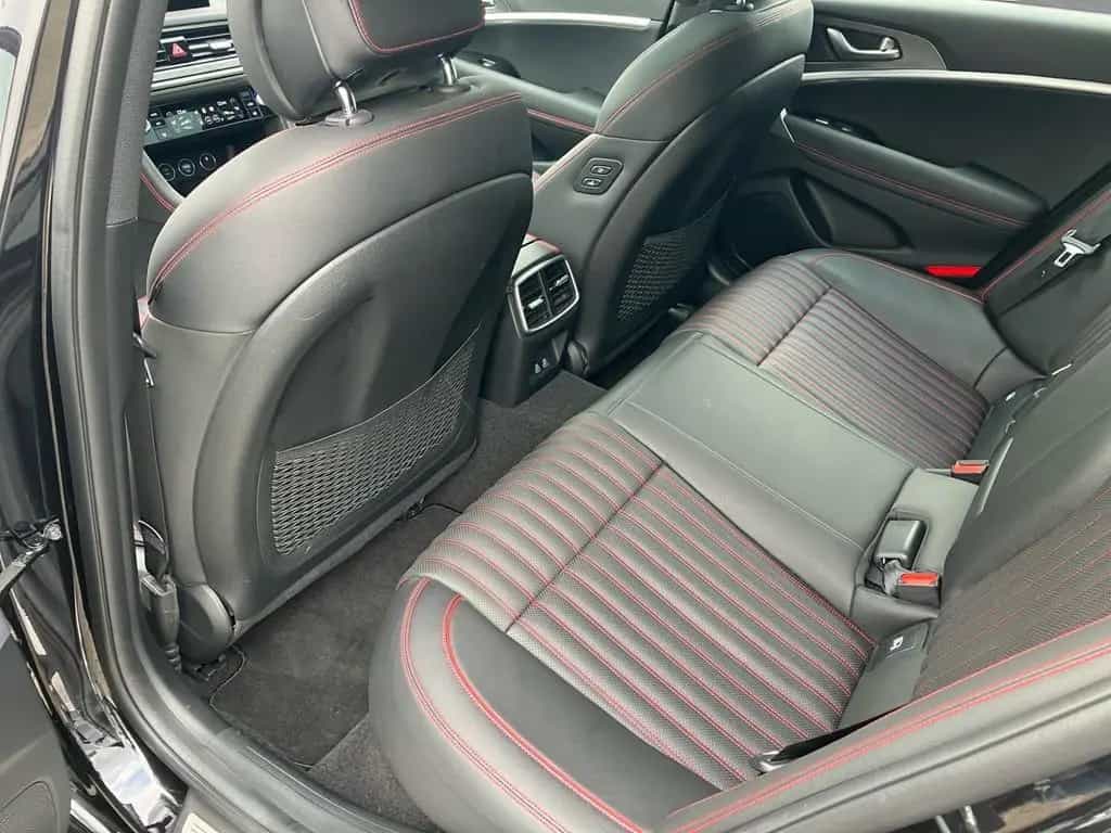 Genesis G70 Shootingbrake 2,2 Diesel RWD Sport vom Gene 11/2024-photo-10