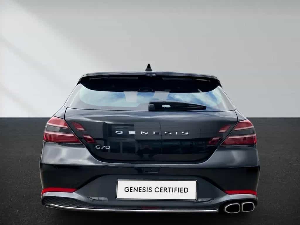 Genesis G70 Shootingbrake 2,2 Diesel RWD Sport vom Gene 11/2024-photo-5