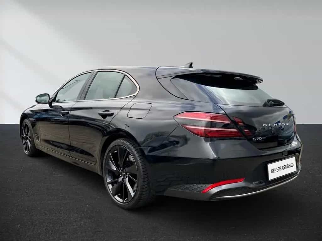 Genesis G70 Shootingbrake 2,2 Diesel RWD Sport vom Gene 11/2024-photo-6