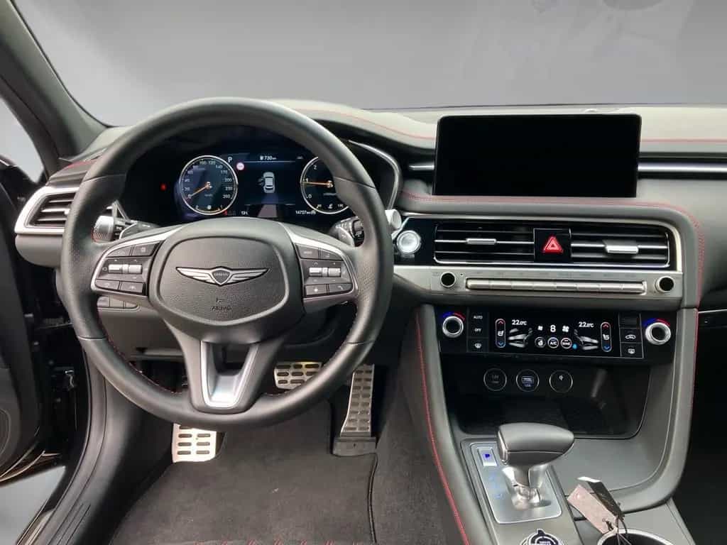 Genesis G70 Shootingbrake 2,2 Diesel RWD Sport vom Gene 11/2024-photo-9