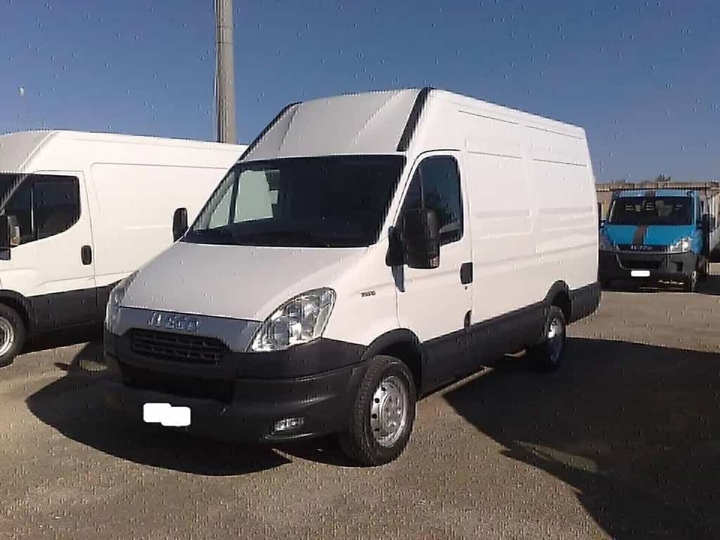 Iveco Daily 35s15 FURGONE DI SERIE - 2013 02/2013-photo-0