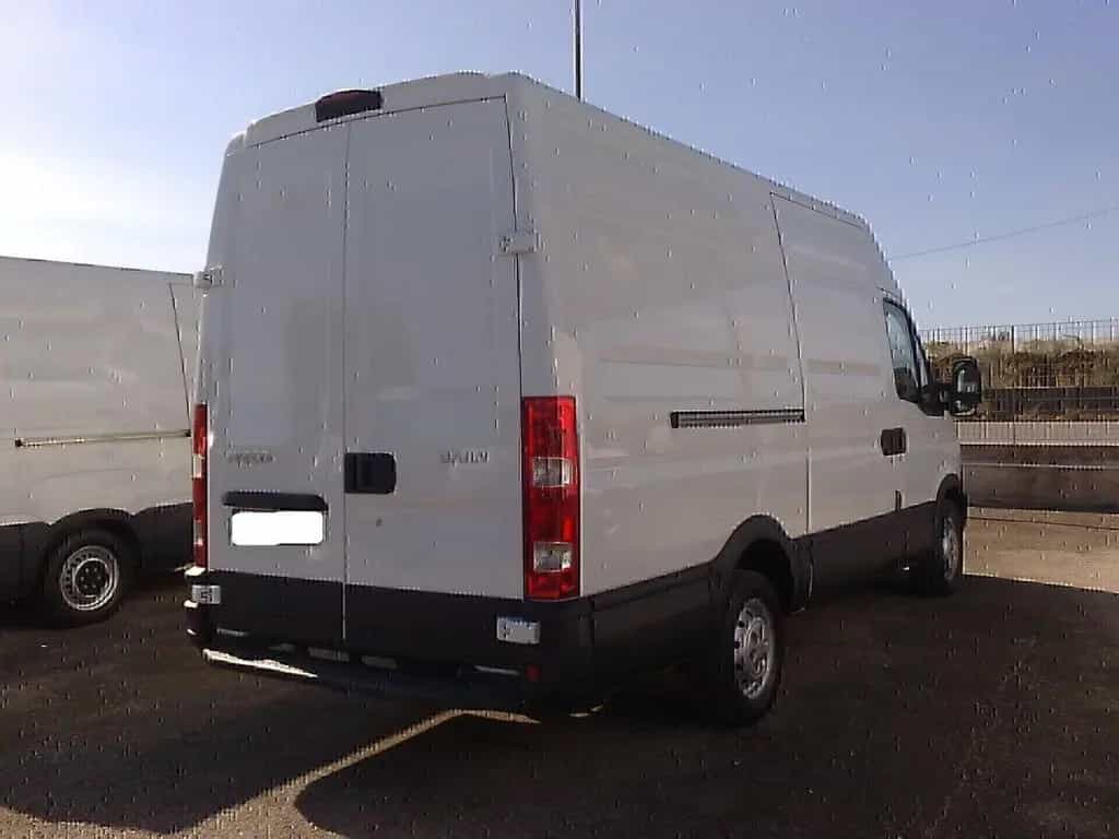 Iveco Daily 35s15 FURGONE DI SERIE - 2013 02/2013-photo-2