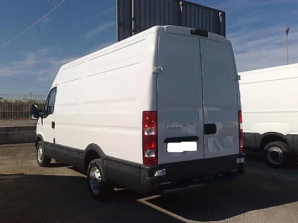 Iveco Daily 35s15 FURGONE DI SERIE - 2013 02/2013-photo-3