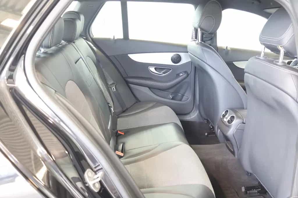 Mercedes-Benz C-Class 300d 4M Avantgarde DISTR.+MULTIBEAM+KEY+AHK 09/2019-photo-12