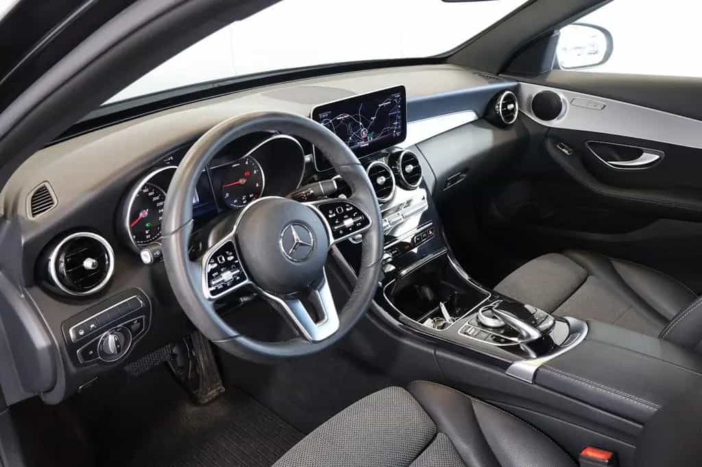 Mercedes-Benz C-Class 300d 4M Avantgarde DISTR.+MULTIBEAM+KEY+AHK 09/2019-photo-14
