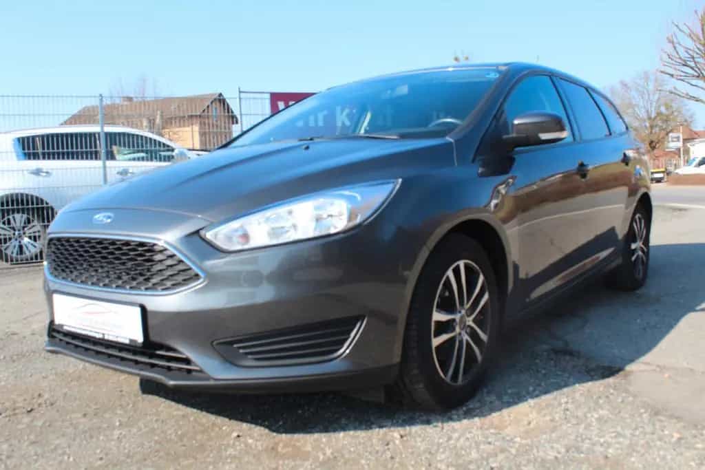 Ford Focus Turnier Trend 10/2016-photo-14