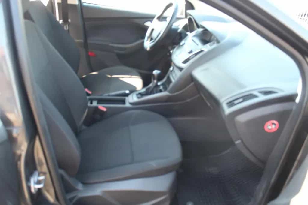 Ford Focus Turnier Trend 10/2016-photo-19