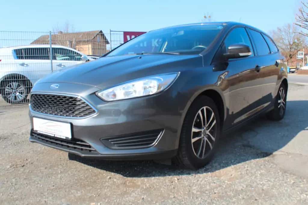 Ford Focus Turnier Trend 10/2016-photo-2