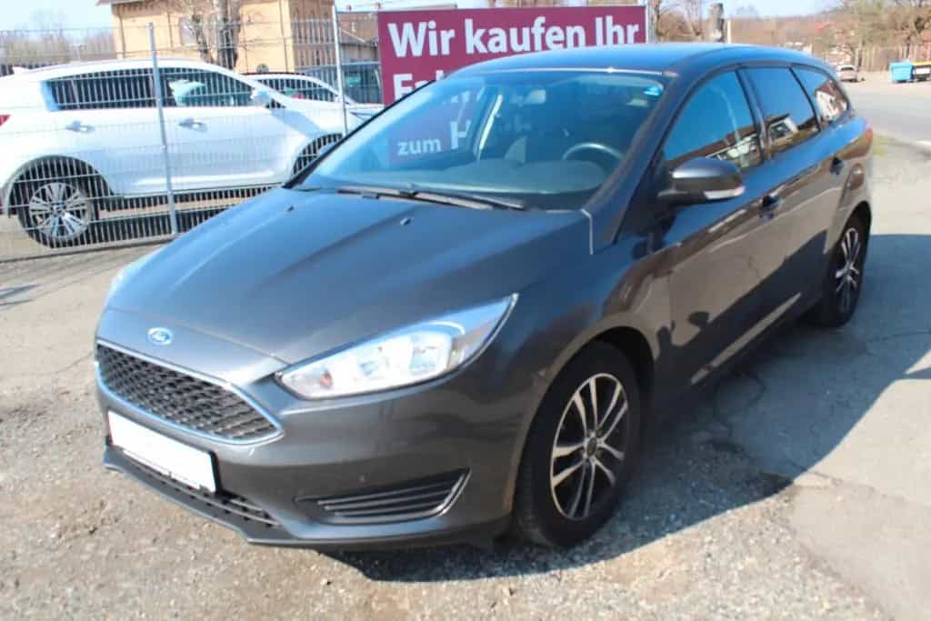 Ford Focus Turnier Trend 10/2016-photo-8