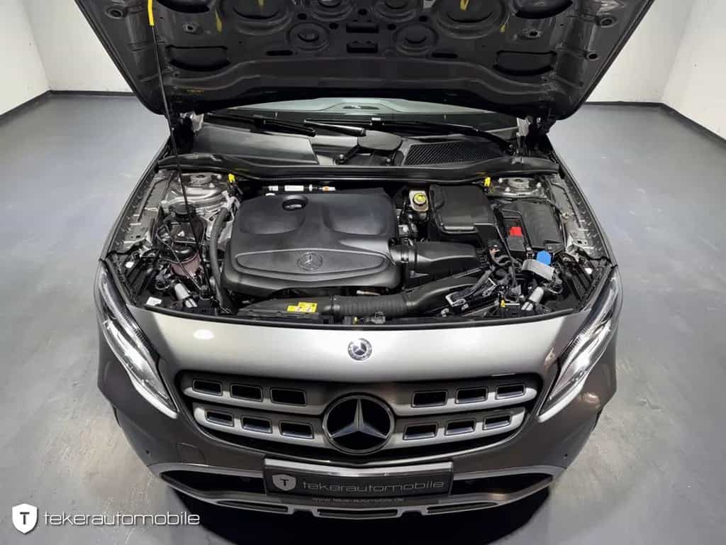 Mercedes-Benz GLA-Class 180 Urban *LED*Navi*AHK* 10/2018-photo-20
