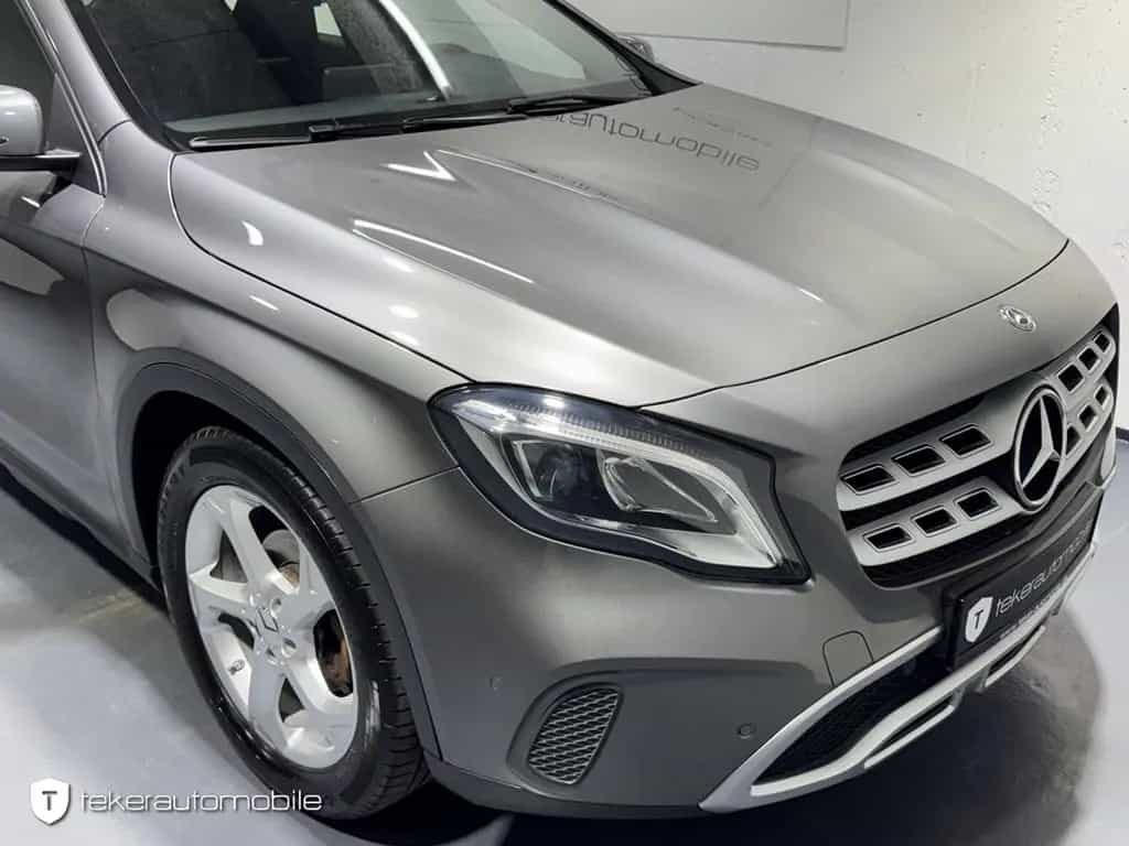 Mercedes-Benz GLA-Class 180 Urban *LED*Navi*AHK* 10/2018-photo-24