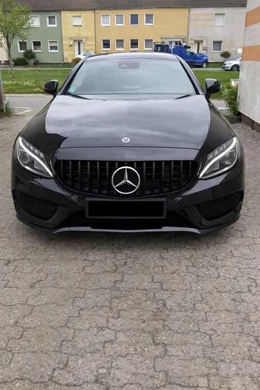 Mercedes-Benz C-Class c Klasse 200 08/2017-photo-1