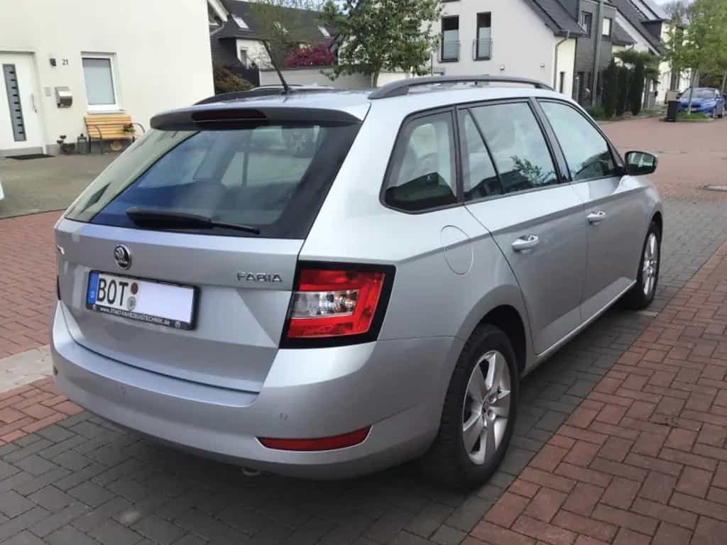 Skoda Fabia 1.0l TSI 81kW AMBITION COMBI AMBITION 04/2019-photo-3