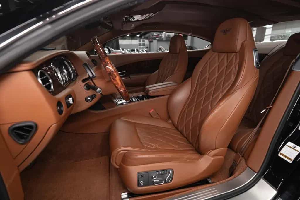 Bentley Continental GT 6.0 W12 4WD Automatik 01/2012-photo-8