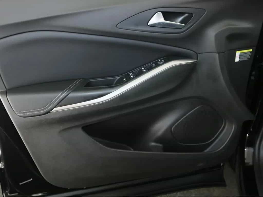 Opel Grandland 1.5 Ultimate AHK MATRIX-LED NAVI SHZ 11/2022-photo-17