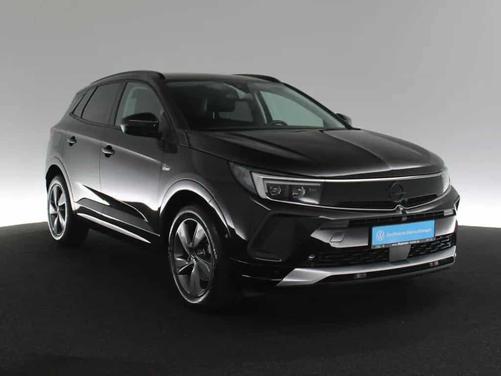 Opel Grandland 1.5 Ultimate AHK MATRIX-LED NAVI SHZ 11/2022-photo-2
