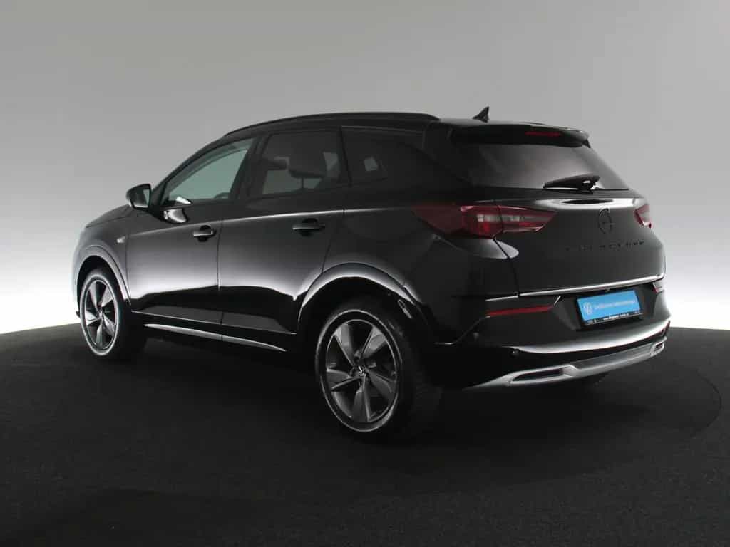 Opel Grandland 1.5 Ultimate AHK MATRIX-LED NAVI SHZ 11/2022-photo-4