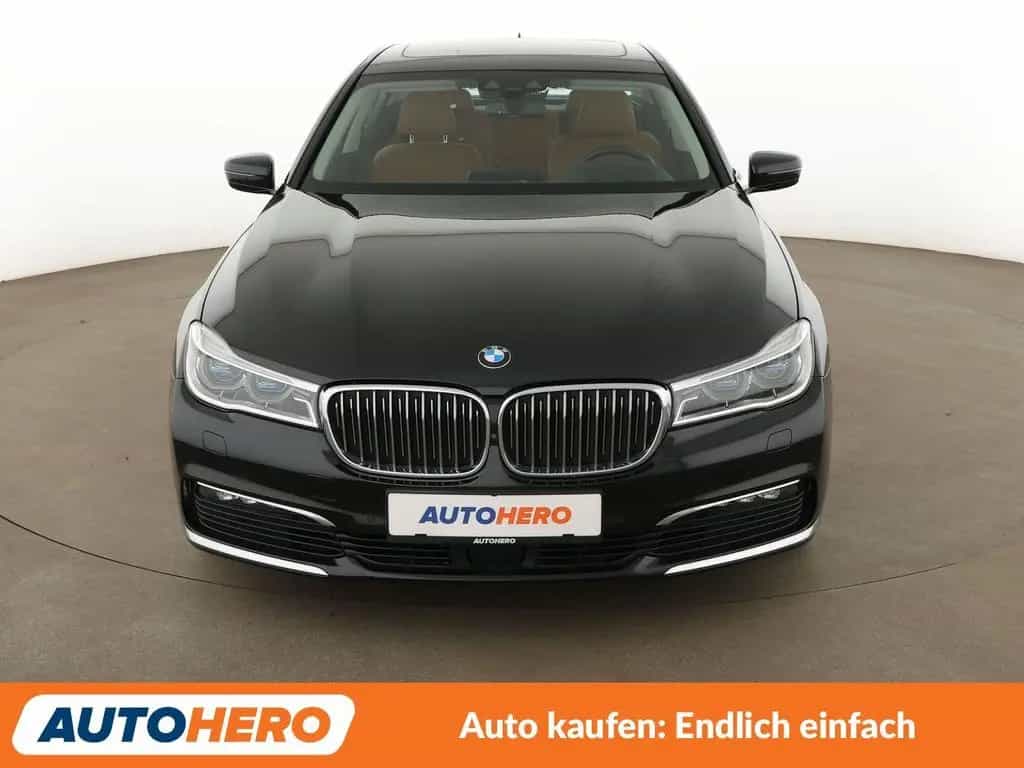BMW 7 Series 740i  Aut.*LASER*HEAD-UP*360CAM*NAVI*ACC*MASSAGE 02/2018-photo-7
