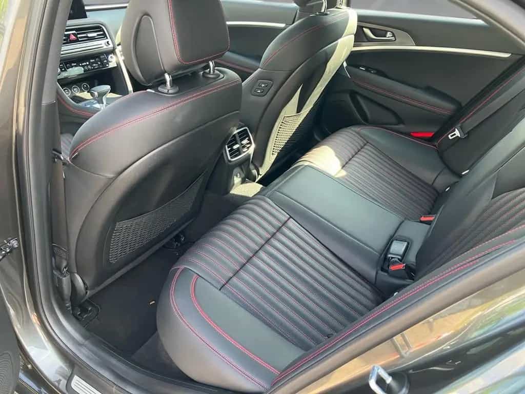 Genesis G70 Shootingbrake 2,2 Diesel RWD Sport vom Genes 11/2024-photo-10