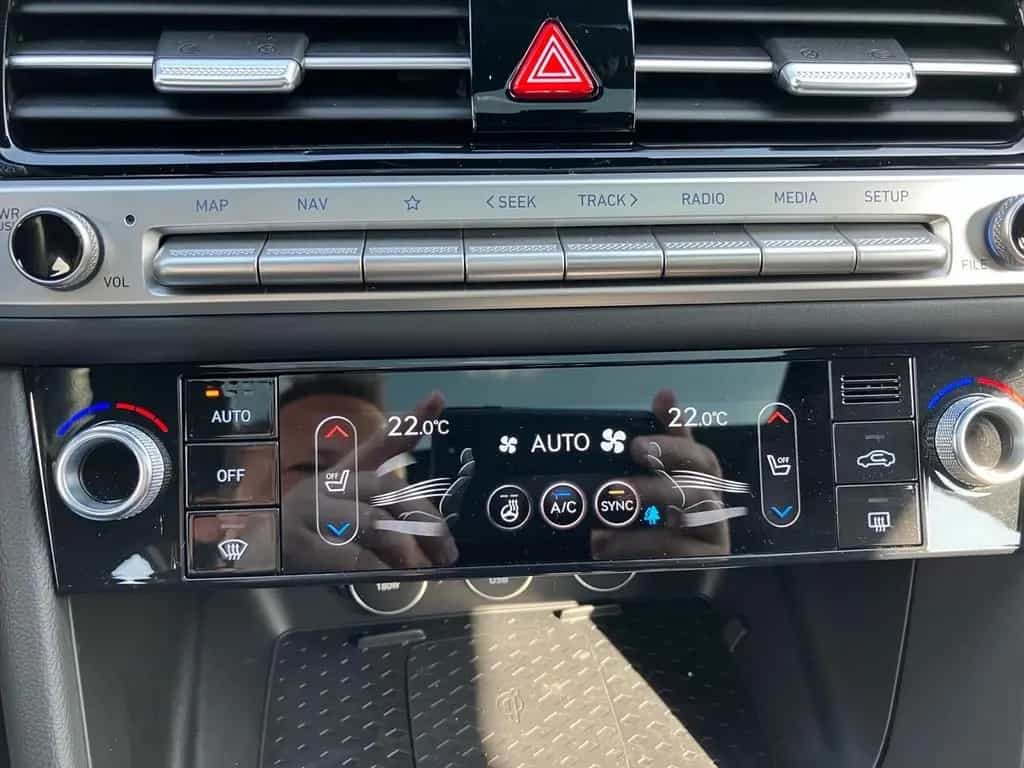 Genesis G70 Shootingbrake 2,2 Diesel RWD Sport vom Genes 11/2024-photo-15