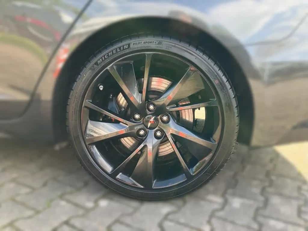Genesis G70 Shootingbrake 2,2 Diesel RWD Sport vom Genes 11/2024-photo-3