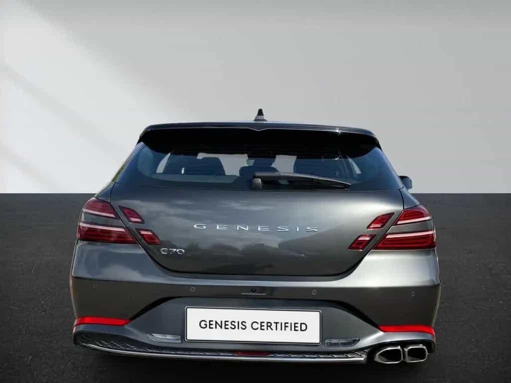 Genesis G70 Shootingbrake 2,2 Diesel RWD Sport vom Genes 11/2024-photo-8