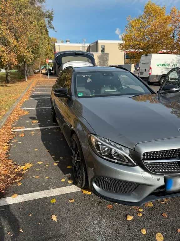 Mercedes-Benz C-Class C43 07/2017-photo-1