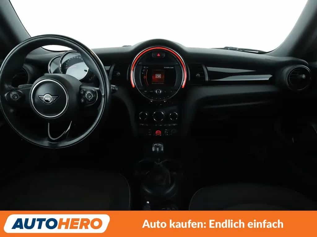 MINI ONE *NAV*TEMP*PDC*SHZ*ALU*KLIMA* 11/2018-photo-11